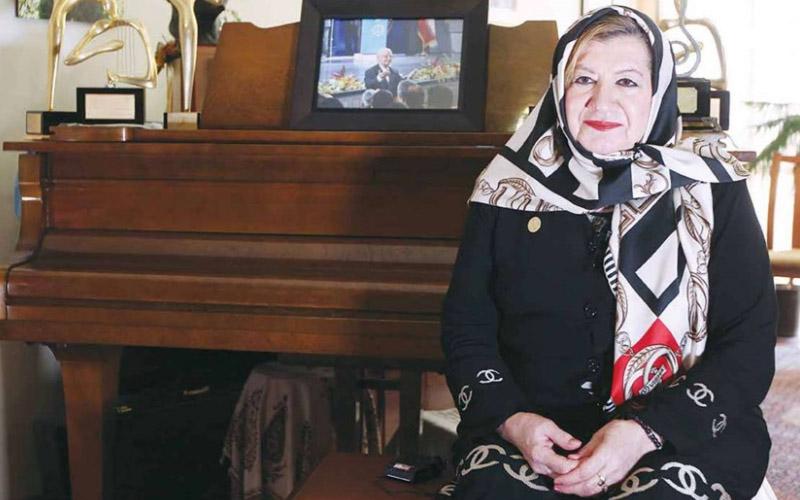 پرونده:سوسن اصلانی 1.jpg