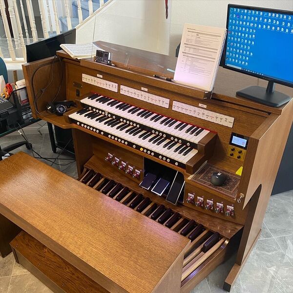 پرونده:Piano-organ.jpg