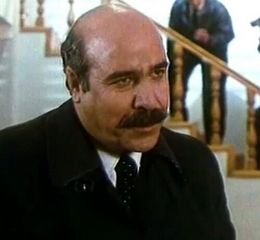 منوچهر افسری