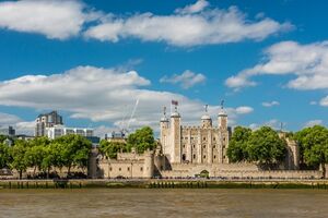 Tower-of-London.jpg