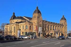 Historische-stadthalle-wupehAHFBG.jpg