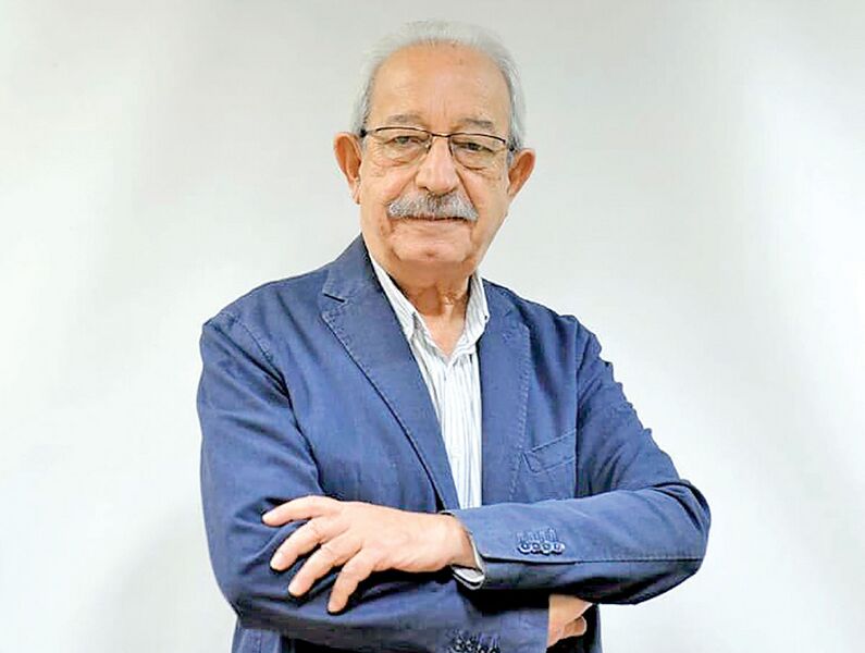 پرونده:حسن ریاحی.jpg